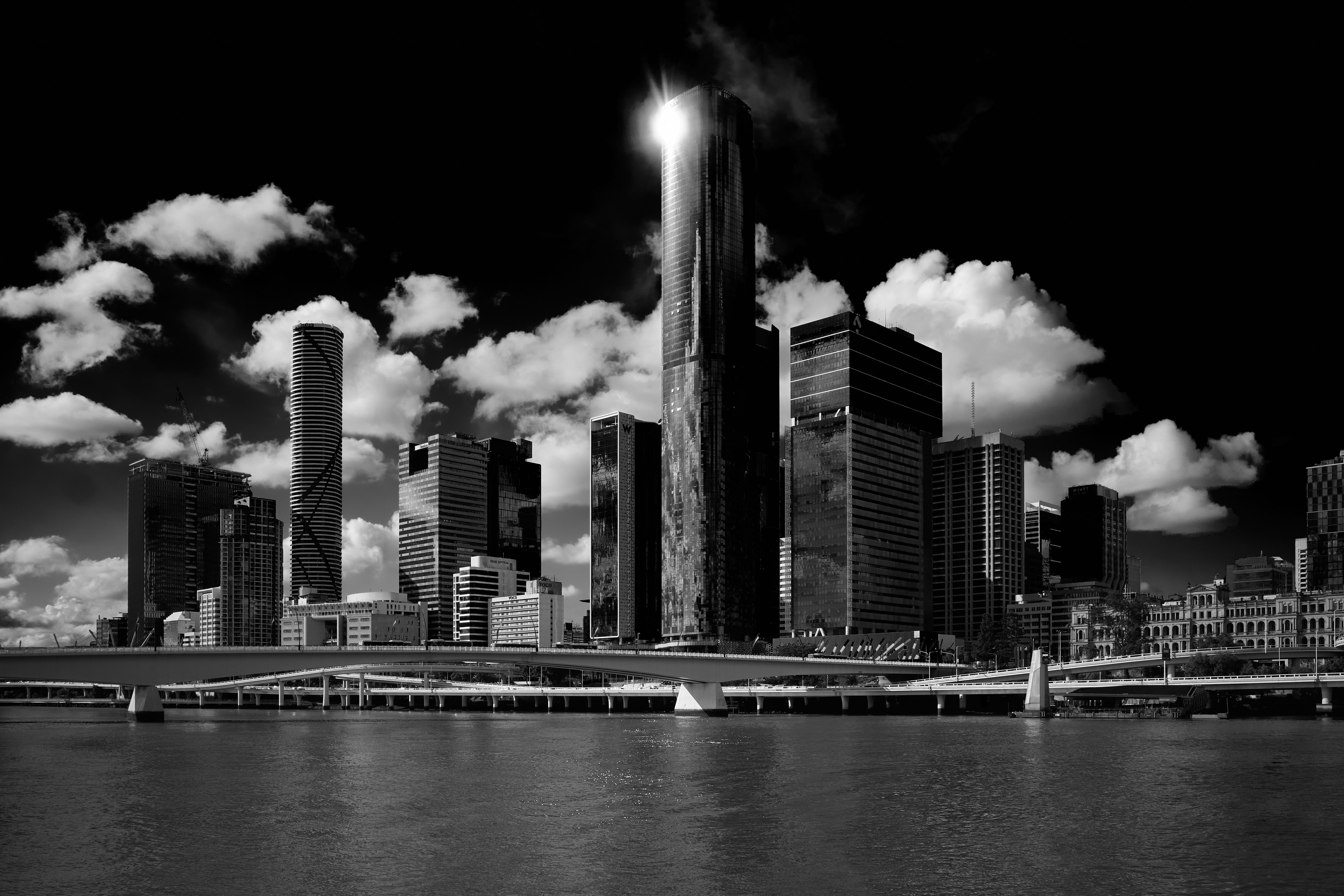 brisbane riverside buildings